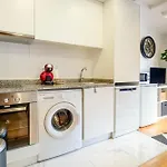 公寓 Lovely Loft W Poll Near Porto Cellars *