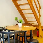 Lovely Loft W Poll Near Porto Cellars 加亚新城