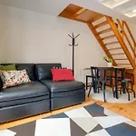 Lovely Loft W Poll Near Porto Cellars Апартаменты Вила-Нова-ди-Гая