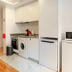 Lovely Loft W Poll Near Porto Cellars * Вила-Нова-ди-Гая