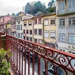 Lovely Loft W Poll Near Porto Cellars Вила-Нова-ди-Гая