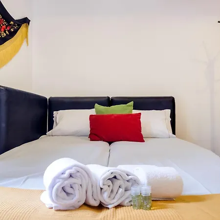 Apartamento Lovely Loft W Poll Near Porto Cellars Vila Nova de Gaia