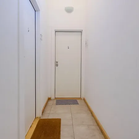 Apartamento Lovely Loft W Poll Near Porto Cellars *