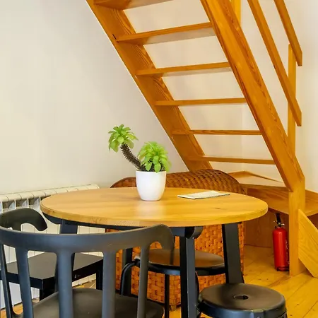 Lovely Loft W Poll Near Porto Cellars Vila Nova de Gaia