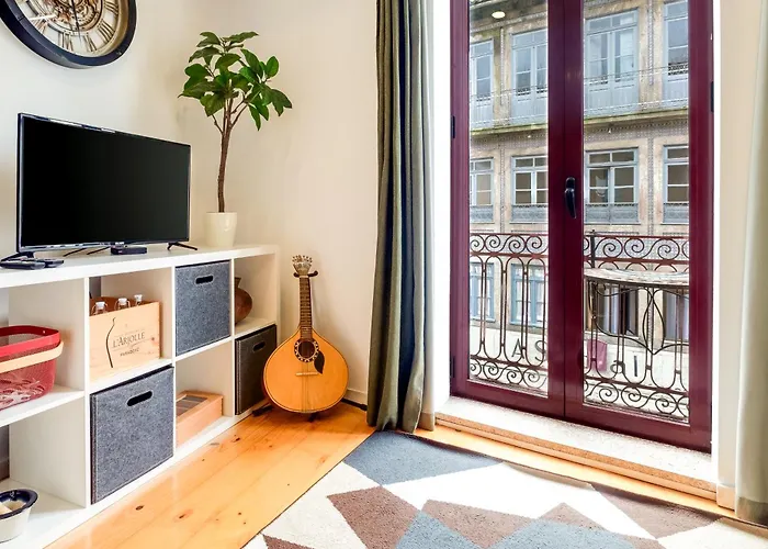 Lovely Loft W Poll Near Porto Cellars Apartamento