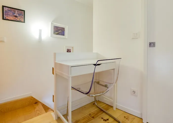 Lovely Loft W Poll Near Porto Cellars Vila Nova de Gaia